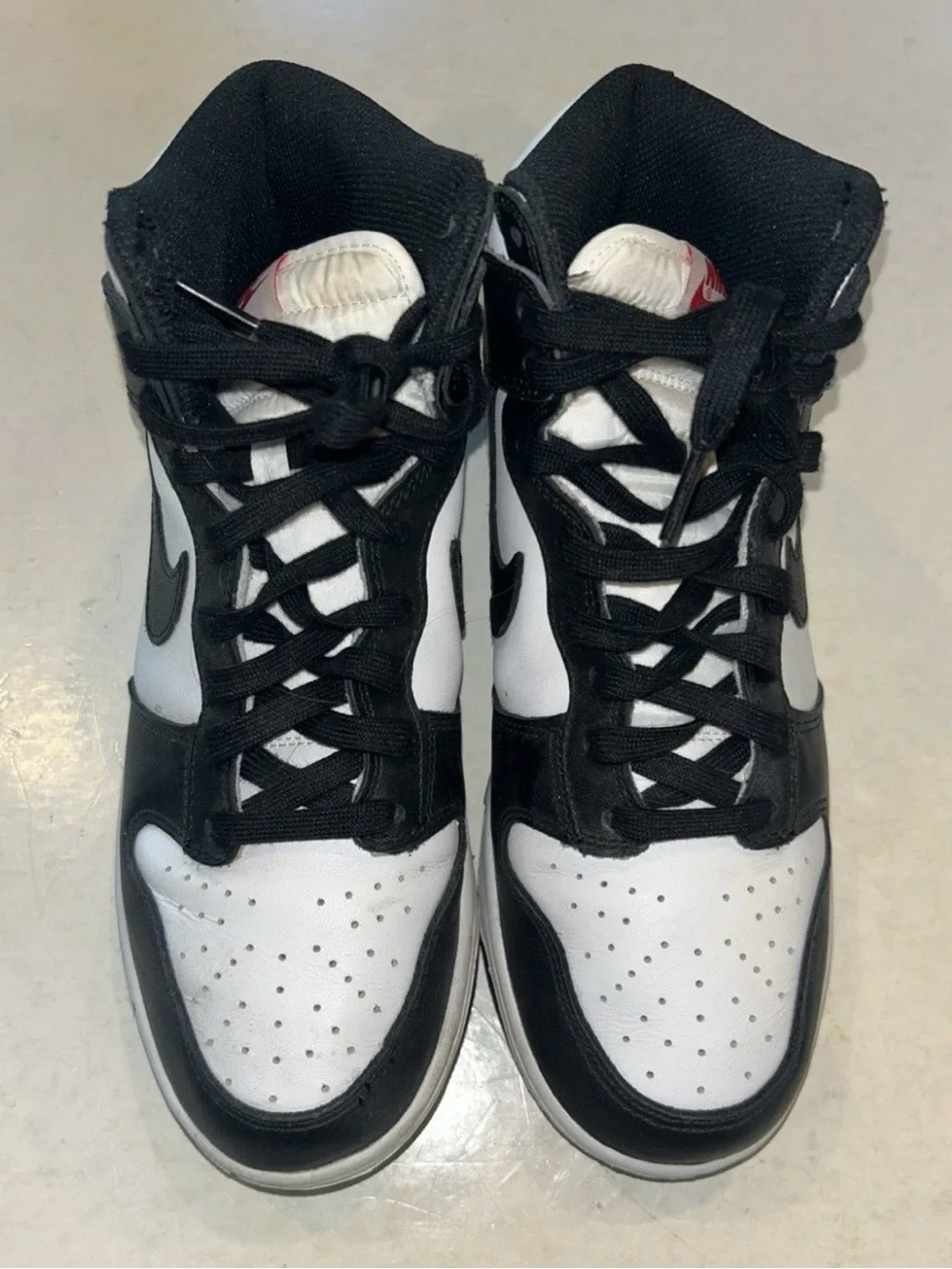 Nike Dunk High “Panda” Women’s 9 – Black/White Sneakers DD1869-103